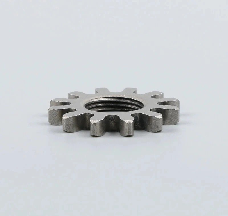 Spur Gear with Threaded Bore